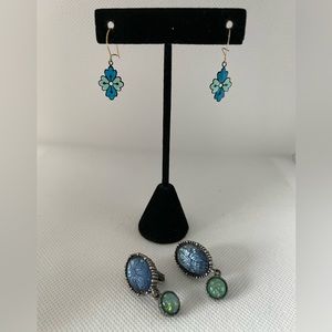 Blue bead clip on earrings - 2 pairs